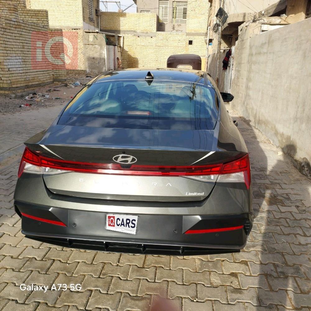 هيونداي النترا